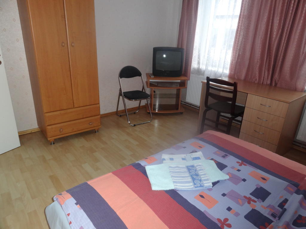 Hotel Rebir Daugavpils Kamer foto