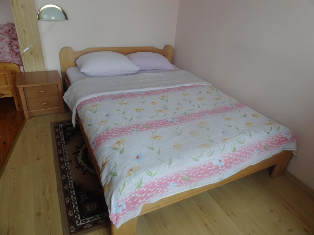 Hotel Rebir Daugavpils Buitenkant foto