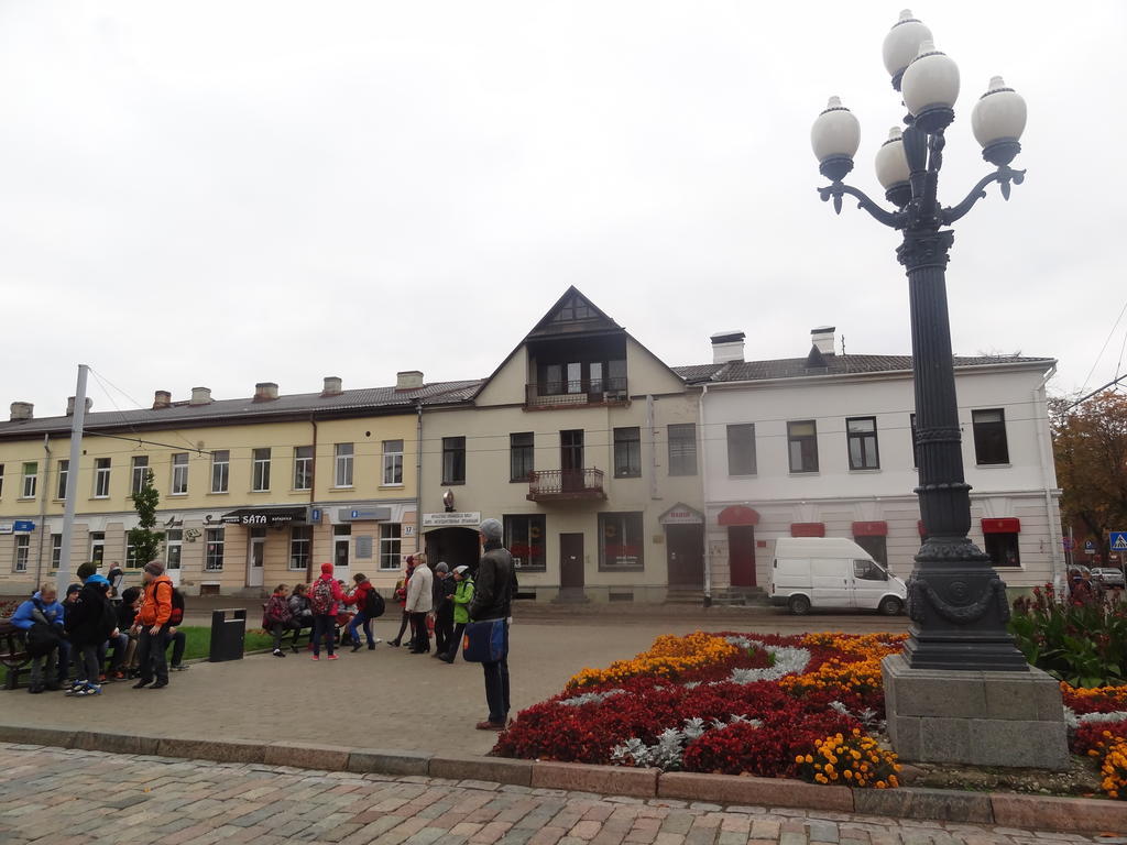Hotel Rebir Daugavpils Buitenkant foto