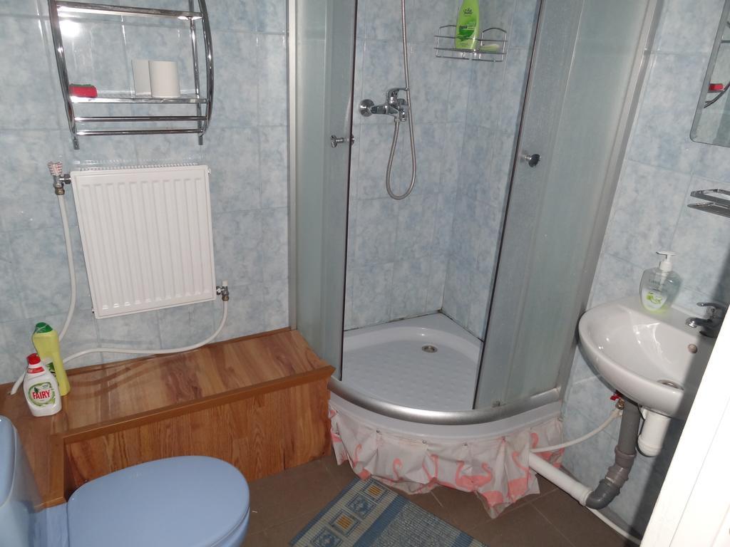 Hotel Rebir Daugavpils Buitenkant foto
